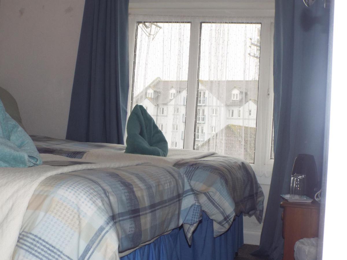Corner House Guest House Bideford Extérieur photo